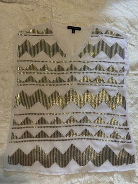 Saks Fifth Avenue White V-Neck Top with Gold Sequin Chevron